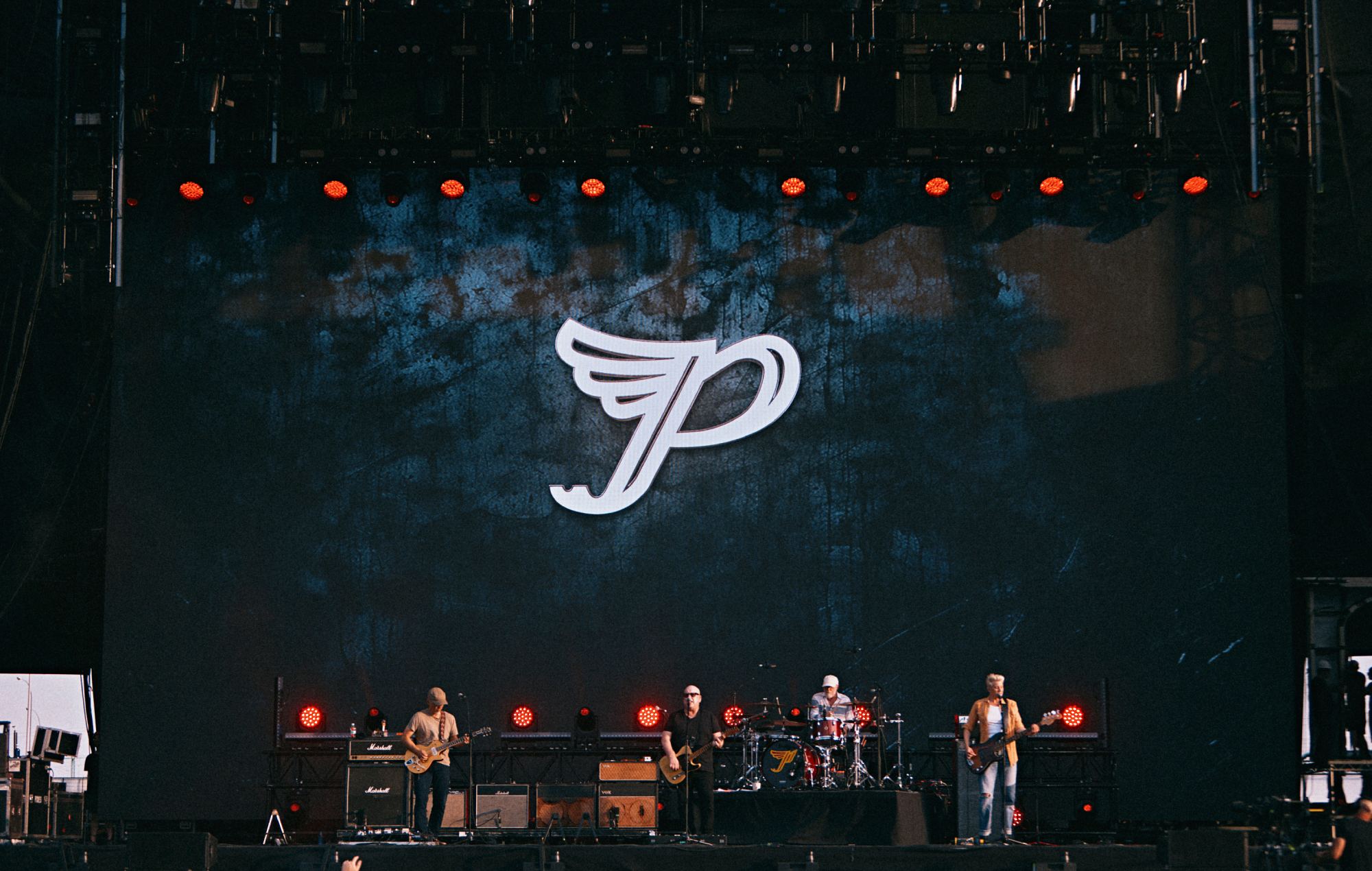 Pixies、Dave Grohlの「完璧なアルバム」評に同意 Foo Fightersの愛聴作も明かす