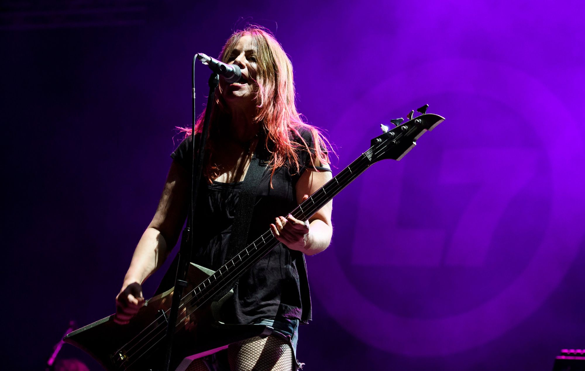 L7 Bassist Jennifer Finch's Brain Cancer Fundraiser Tops $300K, With Green Day, Pearl Jam, Garbage Leading Donations
