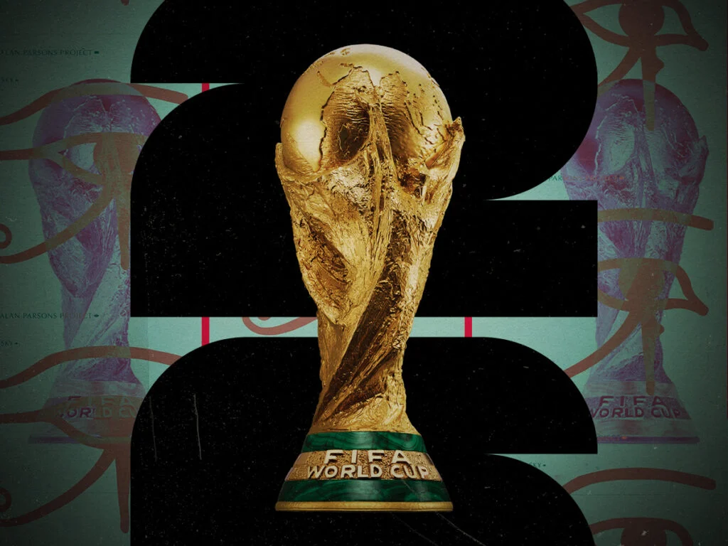 Chris MartinがW杯決勝ハーフタイムショーを統括、The CureのRobert SmithがFIFAを痛烈批判