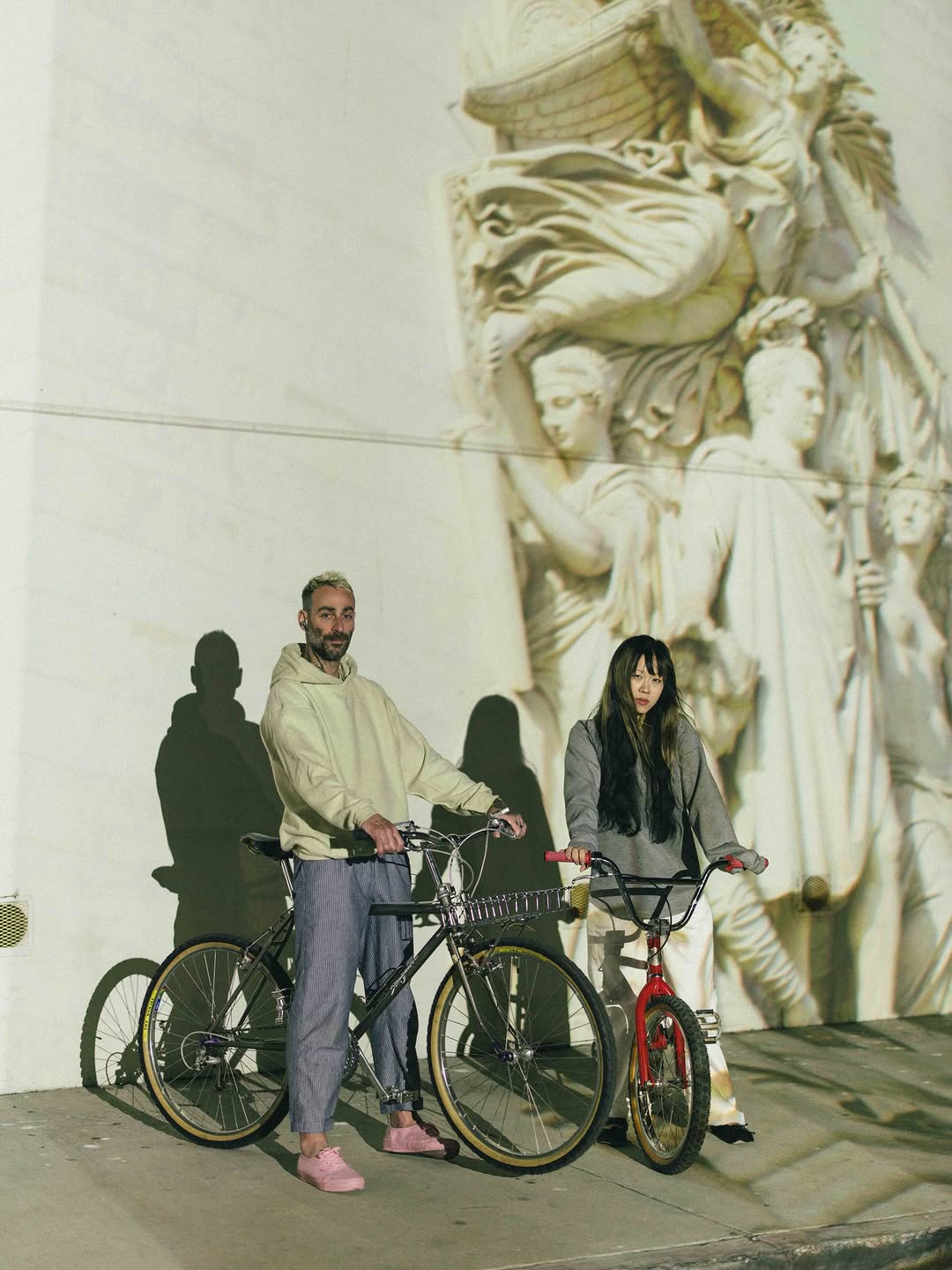 American Football × Wisp、コラボ新曲「Wake Her Up」のMVを公開