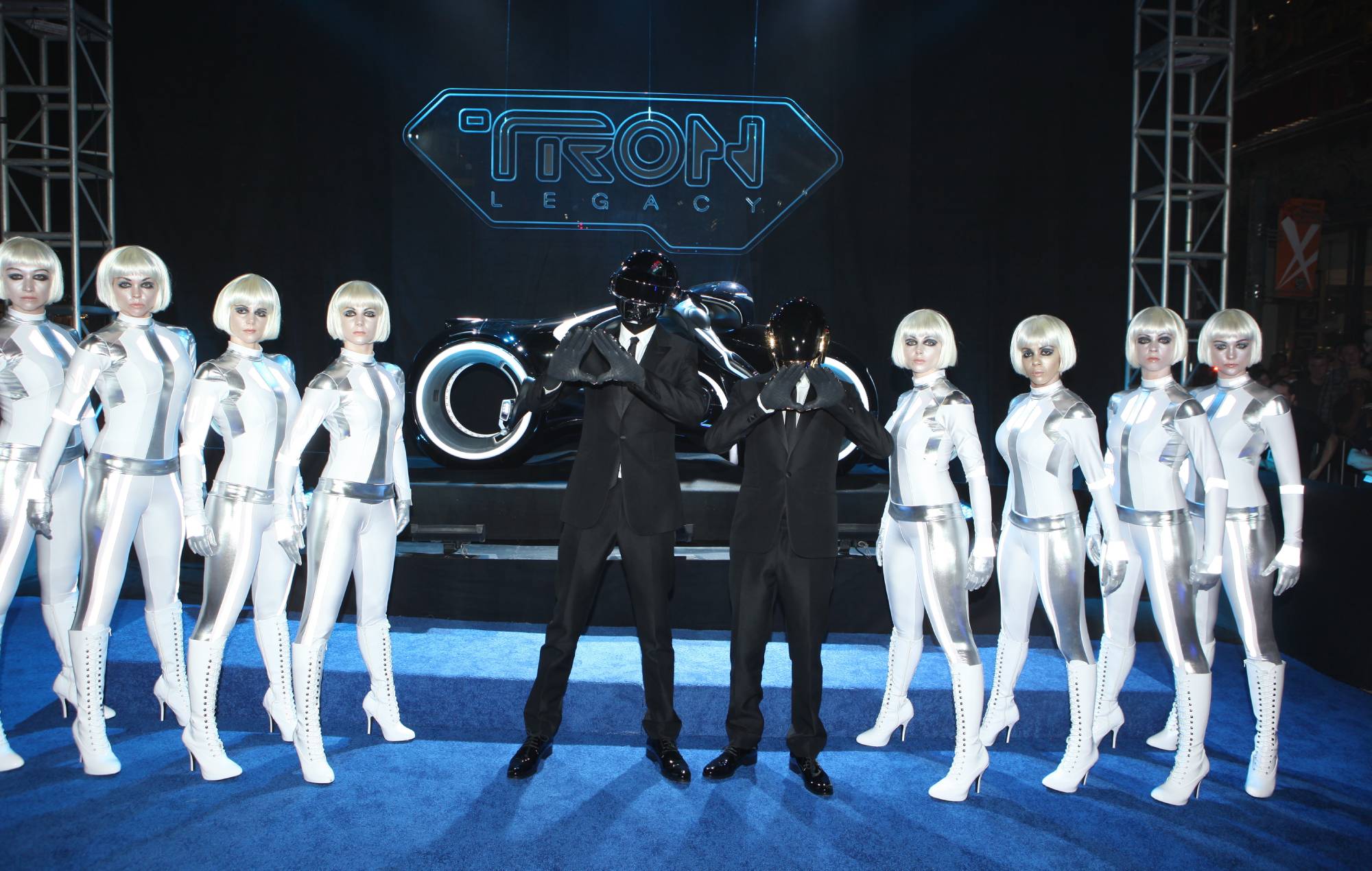 Daft Punkが語る『トロン：レガシー』サントラ制作秘話「もどかしく、制約だらけだった」