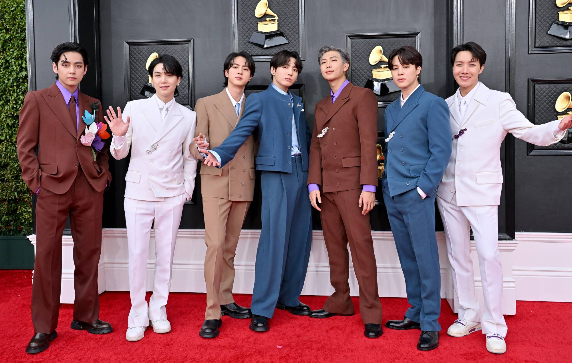BTS 그래미 불참 선언 후, '베스트 아시안 팝' 부문 재검토 나선 레코딩 아카데미