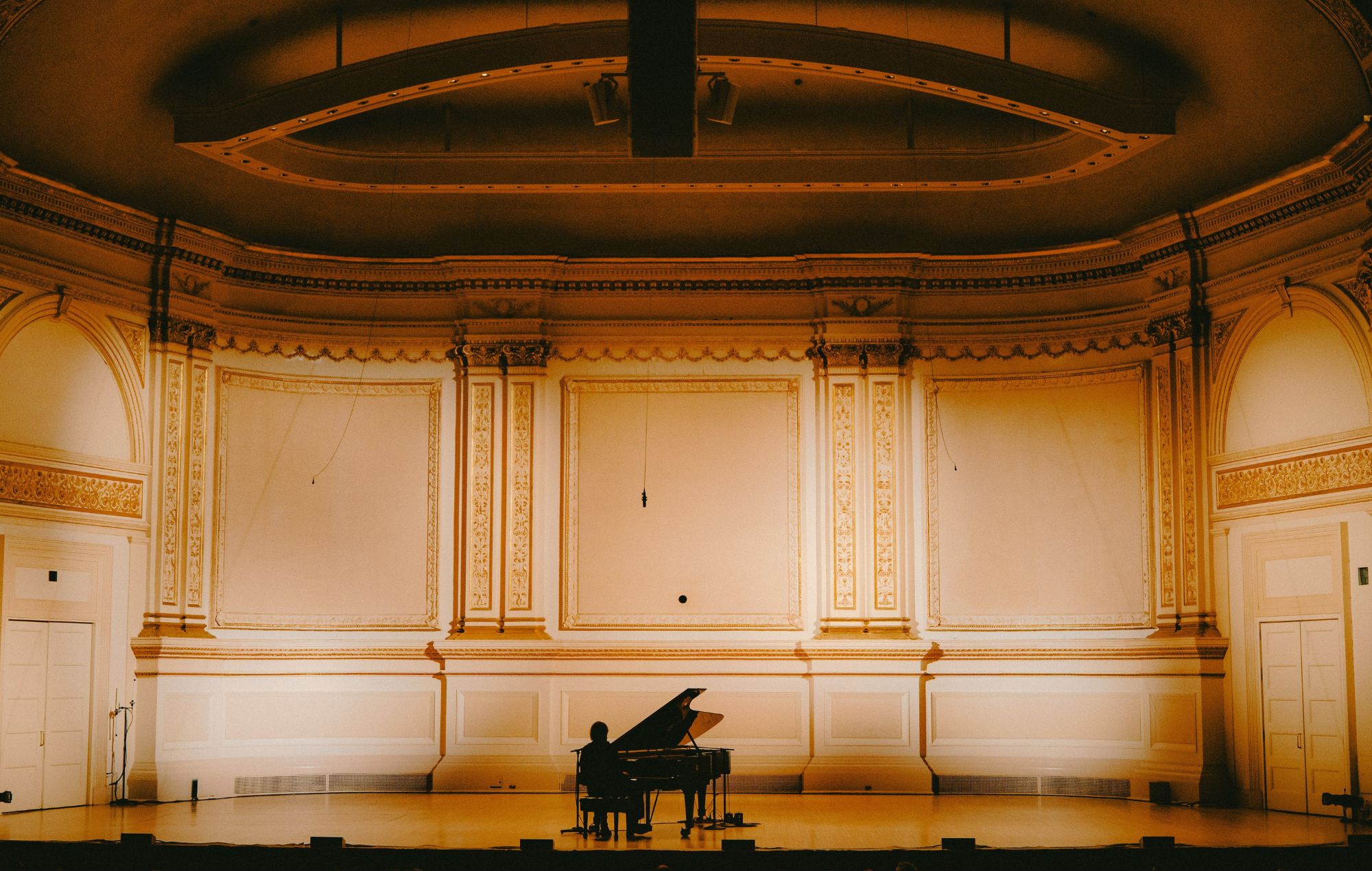Cameron Winter Announces Live Album Recorded at Carnegie Hall