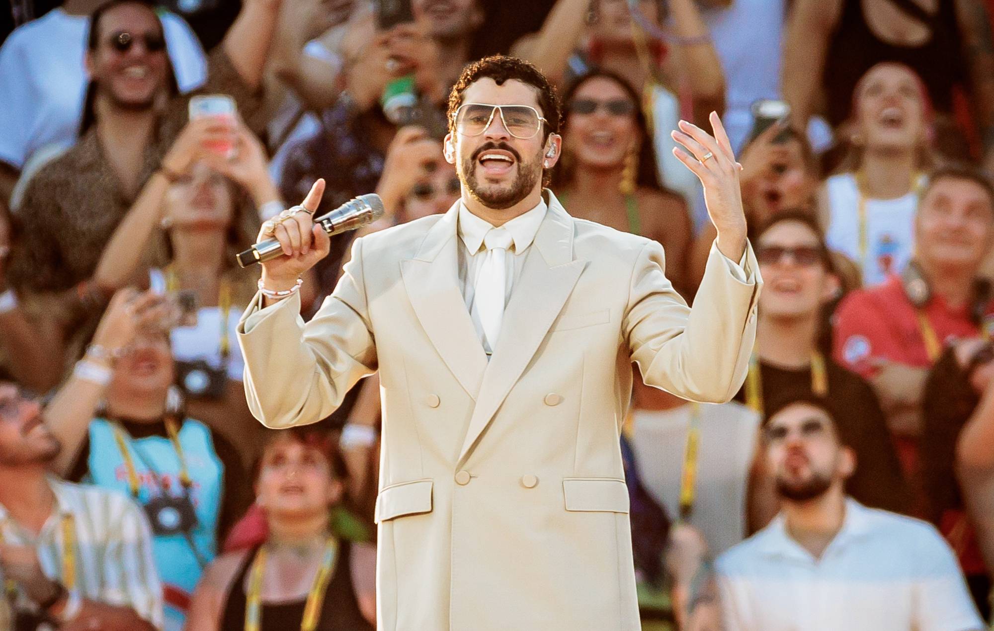 Bad Bunnyのプエルトリコ公演、150万人が列に並び即完売
