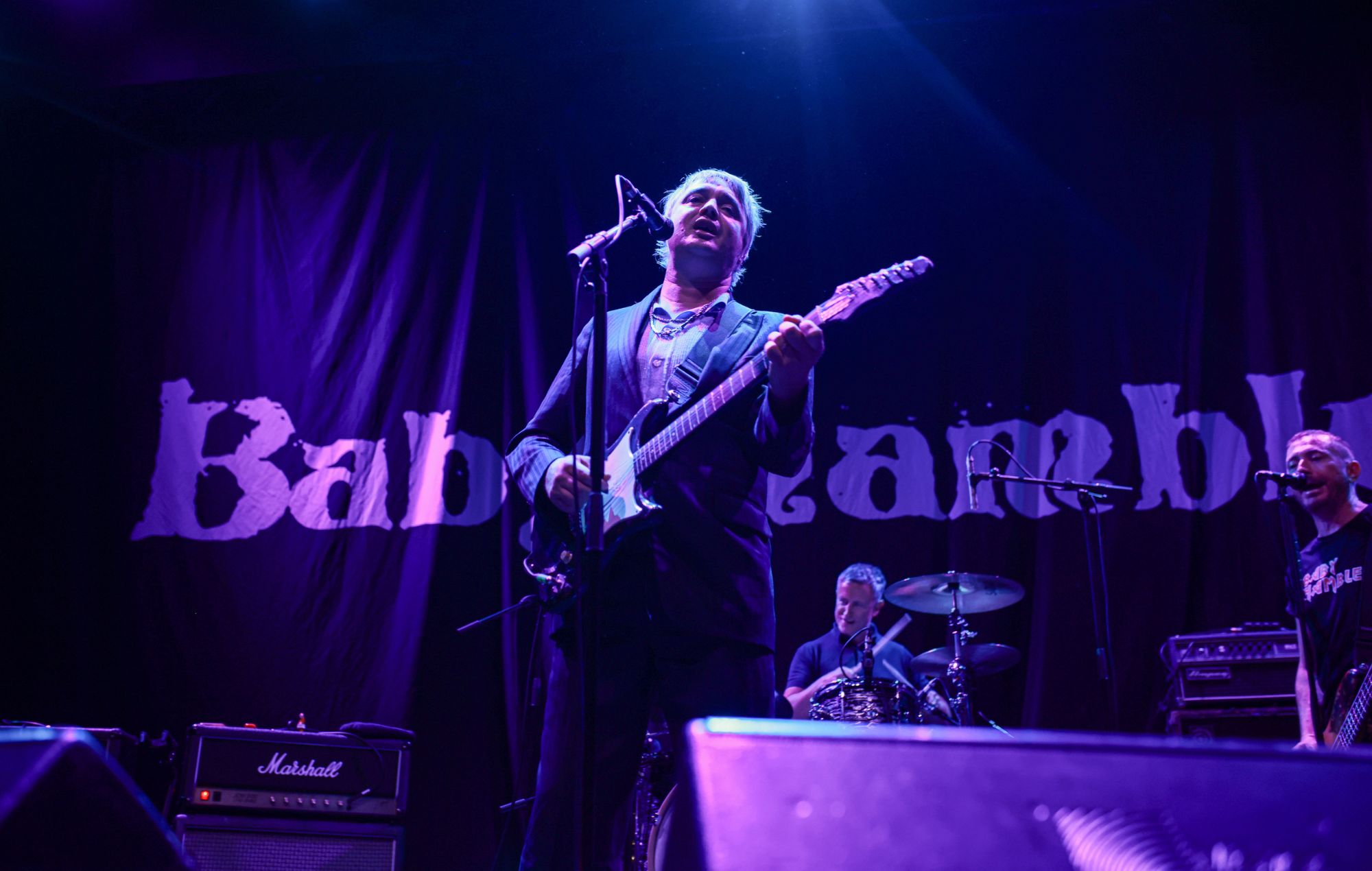 Babyshambles·Ash·Cast, Shiiine On Weekender 2027 헤드라이너로 확정