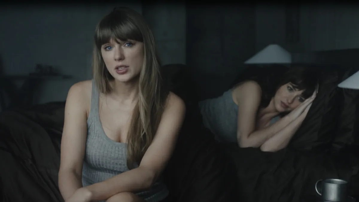 Taylor Swift Premieres 'Patient Zero' Music Video at 2026 VMAs