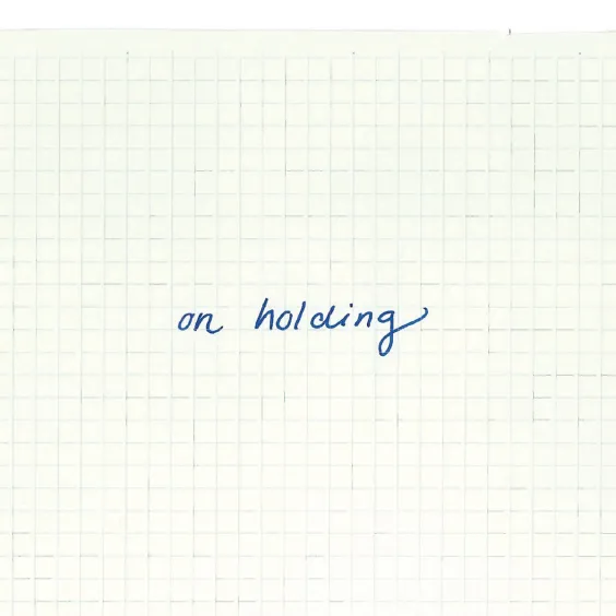 claire rousay、新EP《on holding》を発表 自身の新レーベルからの第1弾作品