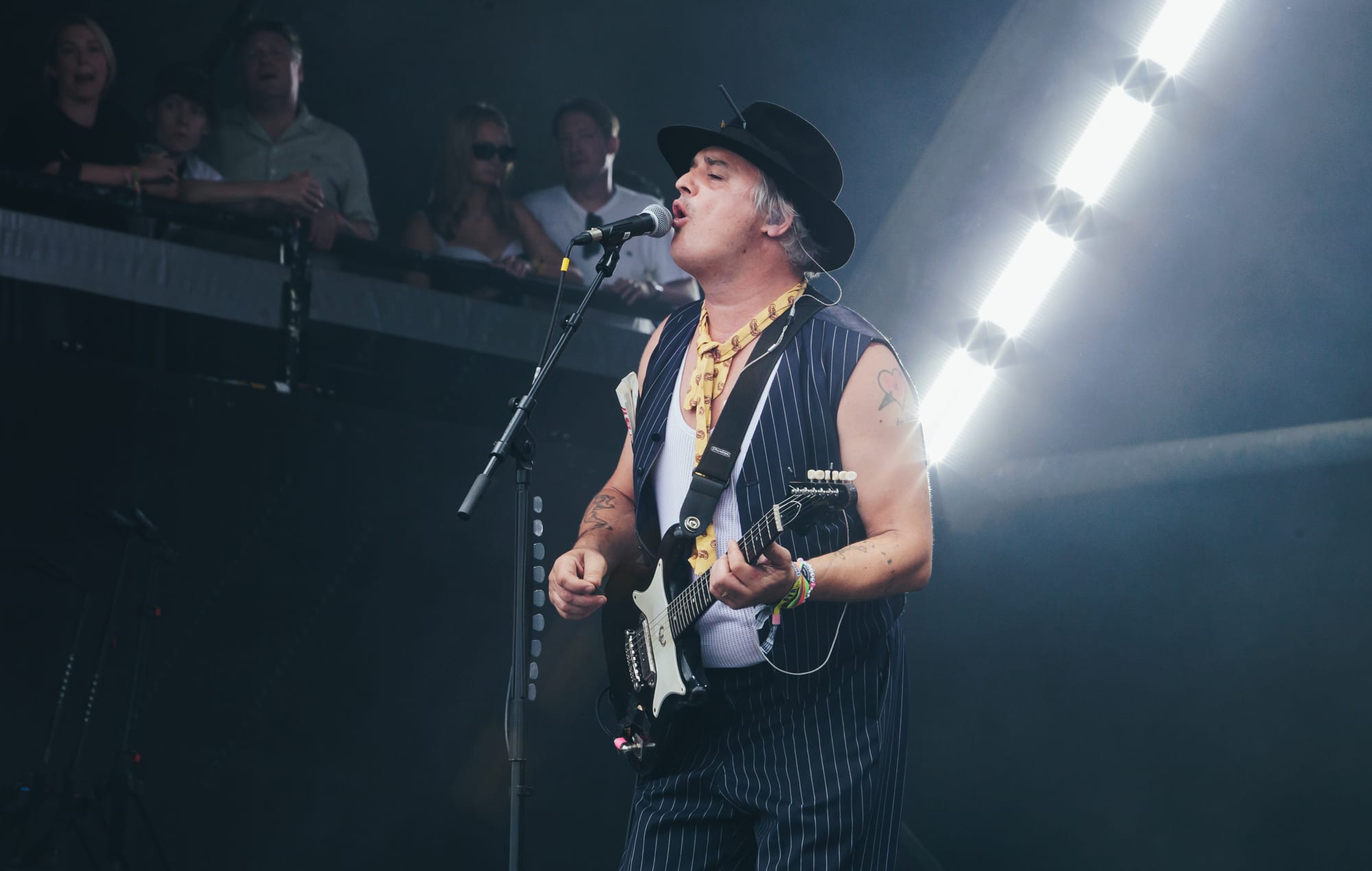 Pete Doherty Covers Lily Allen's "Smile" at a South Korean Karaoke Session