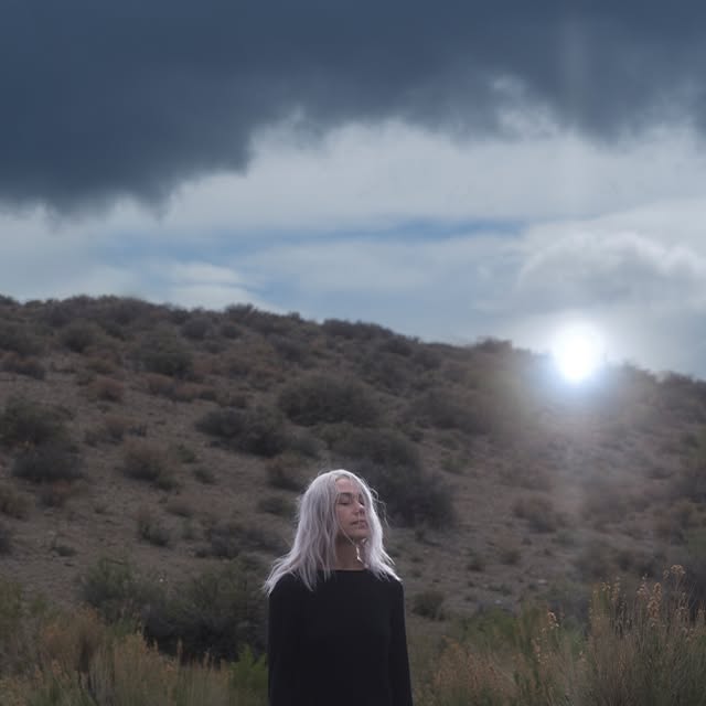 Phoebe Bridgers、6年ぶりの新作『Lost Weekend』を発表